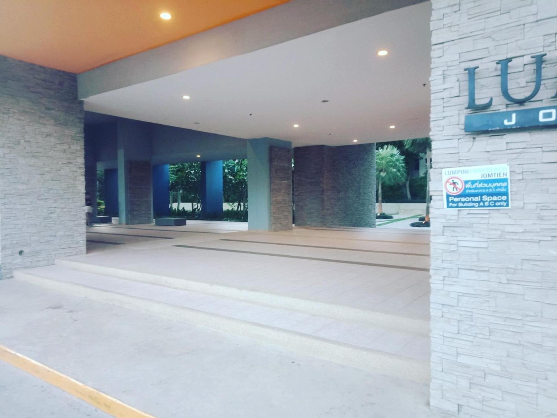 1 Bedroom Seaview Jomtein 9Th Jomtien Beach Esterno foto